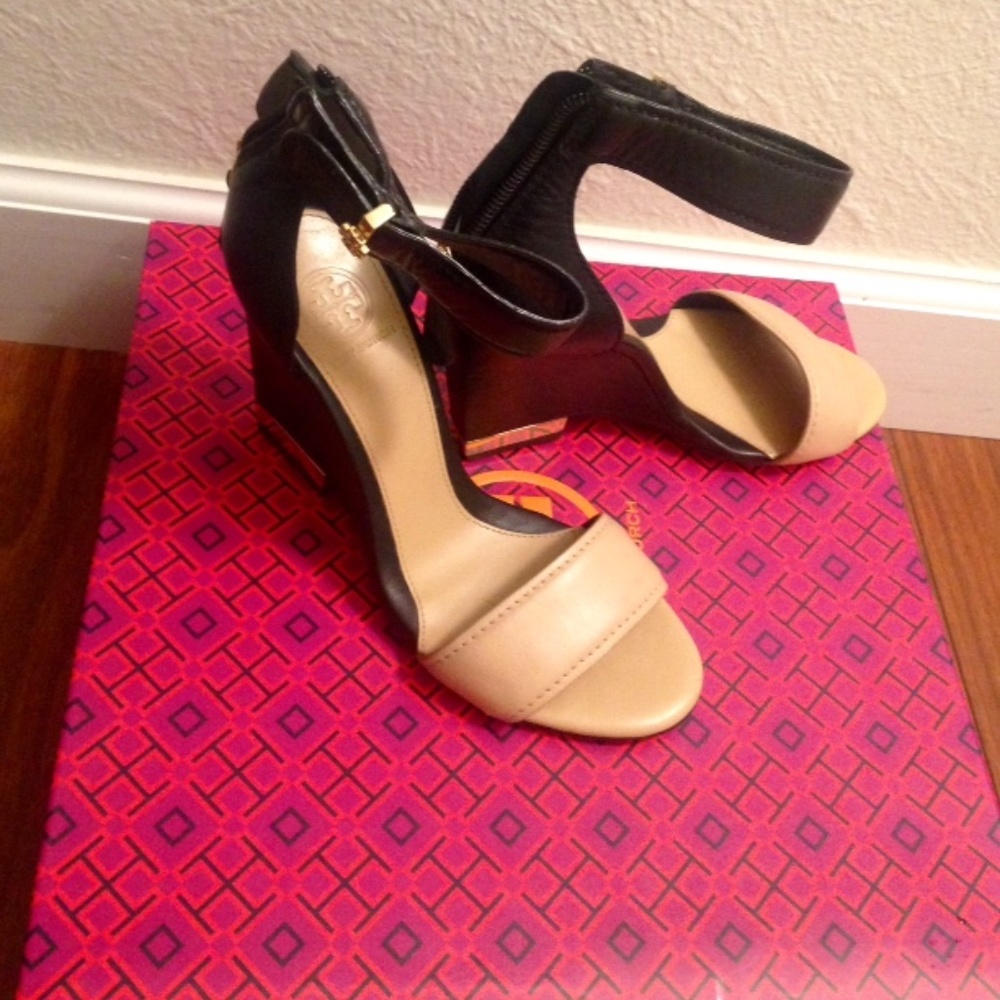 Tory Burch black and tan strappy platform wedge